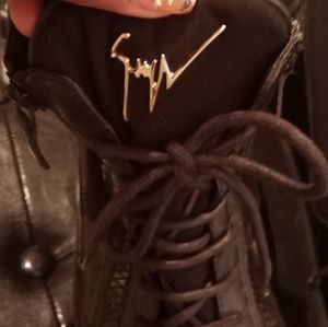 Giuseppe Velvet Patent Mid-Top Sneakers